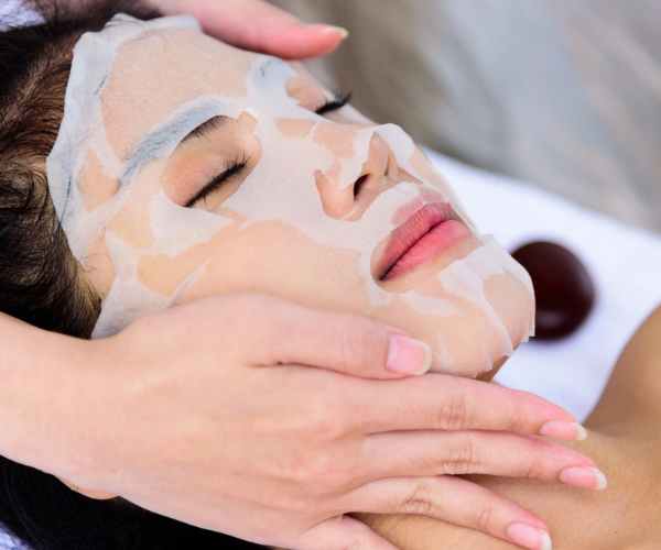 The Korean Facial Experience: The Ultimate Gift for Glowing Skin This Holiday Season